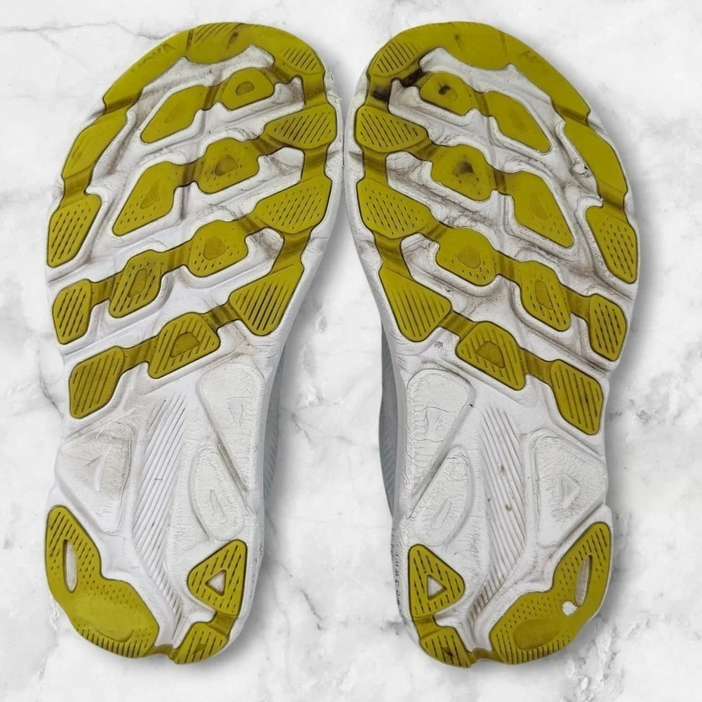Hoka gently used